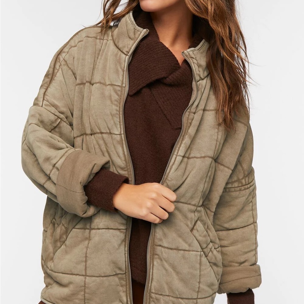 Women’s Tan Quilted Jacket